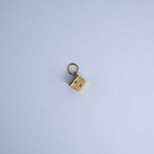 Pendente Dado